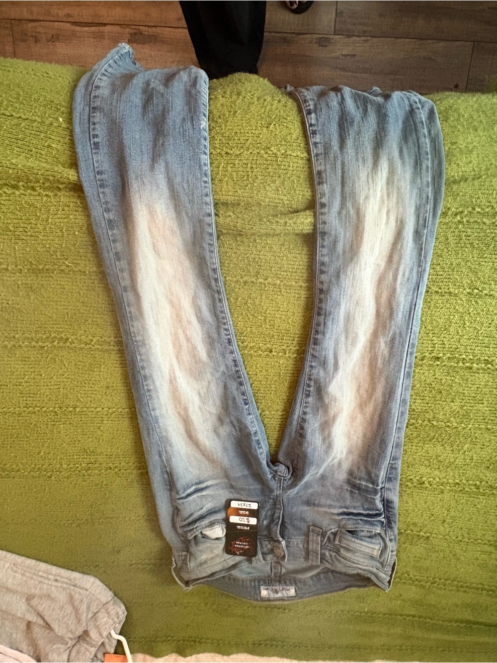 Formarina Women's Light Blue Denim Jeans - Picture 4 of 7